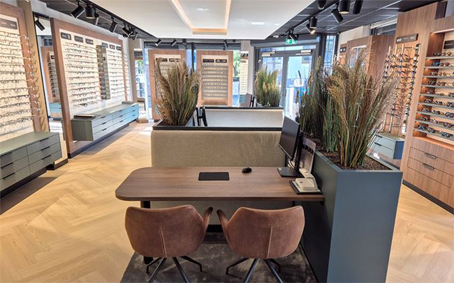 Prachtige nieuwe winkel voor Versluis Optiek 